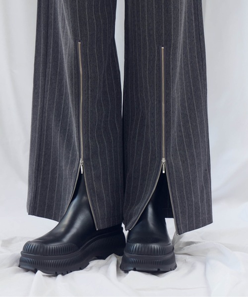 CIEL'AIR（シエルエアー）の「STRIPED ZIP SLIT PANTS（ｽﾄﾗｲﾌﾟZIPｽﾘｯﾄﾊﾟﾝﾂ）（その他パンツ・レディース・ベージュ/グレー・MEDIUM）」の17枚目の写真