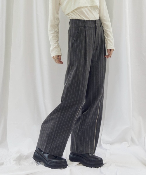 CIEL'AIR（シエルエアー）の「STRIPED ZIP SLIT PANTS（ｽﾄﾗｲﾌﾟZIPｽﾘｯﾄﾊﾟﾝﾂ）（その他パンツ・レディース・ベージュ/グレー・MEDIUM）」の12枚目の写真