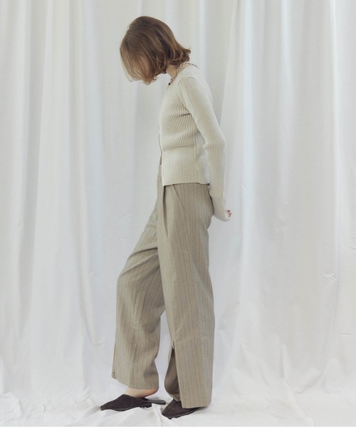 CIEL'AIR（シエルエアー）の「STRIPED ZIP SLIT PANTS（ｽﾄﾗｲﾌﾟZIPｽﾘｯﾄﾊﾟﾝﾂ）（その他パンツ・レディース・ベージュ/グレー・MEDIUM）」の6枚目の写真