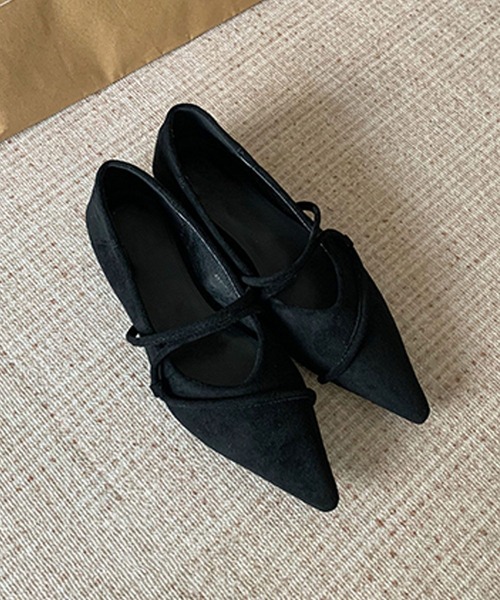 shoes365(シューズスリーシックスファイヴ)の「ストラップデザインポインテッドトゥフラットシューズ(パンプス・レディース・ブラック/ブラウン/レオパード/レッド・23.0cm/23.5cm/24.0cm/24.5cm/25.0cm)」の18枚目の写真