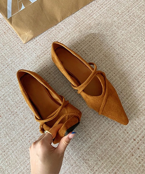 shoes365(シューズスリーシックスファイヴ)の「ストラップデザインポインテッドトゥフラットシューズ(パンプス・レディース・ブラック/ブラウン/レオパード/レッド・23.0cm/23.5cm/24.0cm/24.5cm/25.0cm)」の20枚目の写真