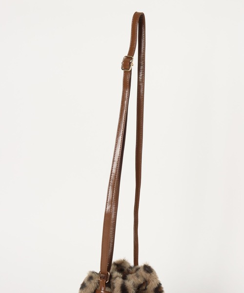 GLOBAL WORK（グローバルワーク）の「ファー巾着BAG/632802（ショルダーバッグ・キッズ・レオパード/ブラウン/アイボリー・ONE SIZE）」の19枚目の写真