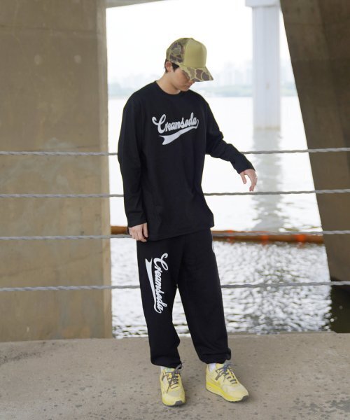 CREAM SODA LAB(クリームソーダラボ)の「アセンティックロゴロングスリーブブラックホワイト(Tシャツ/カットソー・メンズ・その他・LARGE/MEDIUM/X-LARGE/XX-LARGE)」の3枚目の写真