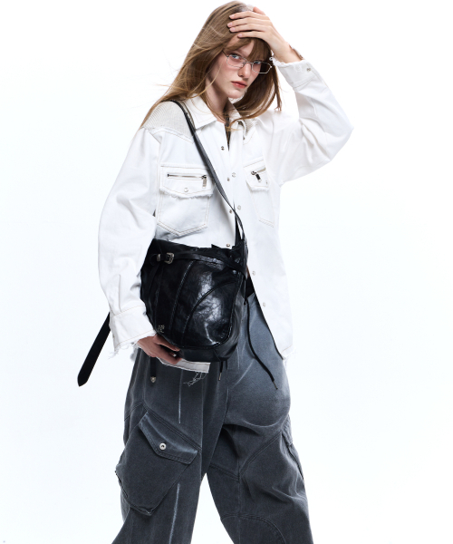 RSSC(アールエスエスシー)の「WESTERN BELT CROSS BAG - BLACK(メッセンジャーバッグ・レディース・その他・FREE)」の8枚目の写真