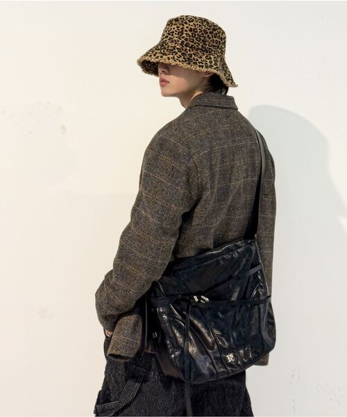 RSSC(アールエスエスシー)の「WESTERN BELT CROSS BAG - BLACK(メッセンジャーバッグ・レディース・その他・FREE)」の11枚目の写真