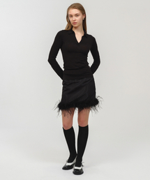 MOONSUN（ムーンサン）の「Ostrich Hair Mini Skirt / Black（スカート）」