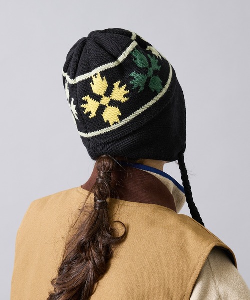 POLeR（ポーラー）の「【POLER / ポーラー】BEAR PAW FLAP BEANIE / フラップ ビーニー/ユニセックス（ニットキャップ/ビーニー・メンズ・ブラック/ネイビー・フリー）」の2枚目の写真