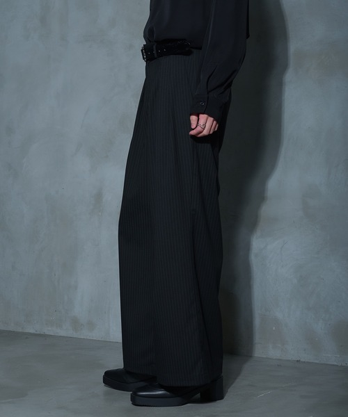 Ellno Loset（エルノロゼット）の「3タックアソートワイドパンツ/SETUP対応（スラックス・メンズ・ブラック/ブラック系その他・MEDIUM/SMALL/LARGE）」の19枚目の写真