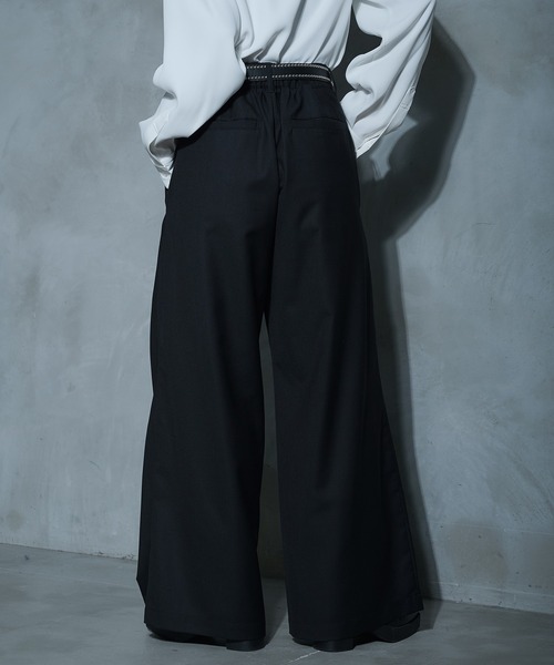 Ellno Loset（エルノロゼット）の「3タックアソートワイドパンツ/SETUP対応（スラックス・メンズ・ブラック/ブラック系その他・MEDIUM/SMALL/LARGE）」の6枚目の写真