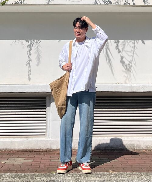ATEZ（アテズ）の「ナチュラルウォッシングセミワイドデニムパンツ[ライトブルー]（デニムパンツ・レディース・その他・SMALL/MEDIUM/LARGE/X-LARGE/XX-LARGE）」の6枚目の写真