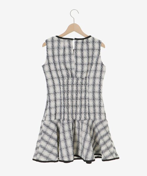 MAJESTIC LEGON(マジェスティックレゴン)の「リボンブローチセットツイードワンピ(ワンピース・レディース・ホワイト系その他2/ブラック系その他・MEDIUM)」の10枚目の写真