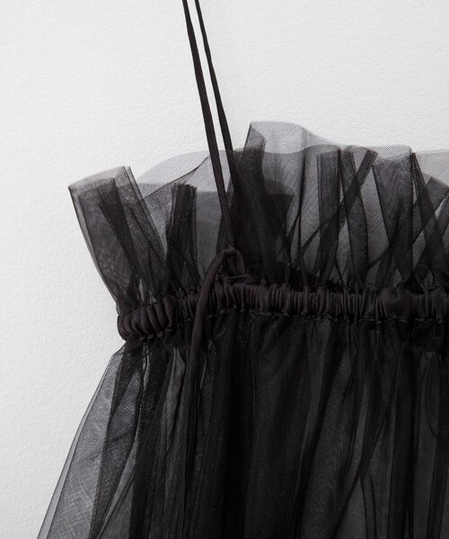 NOLLEY’S Sophi（ノーリーズソフィ）の「ウォッシャブルチュール2WAYブラウス（キャミソール・レディース・ブラック・38）」の13枚目の写真