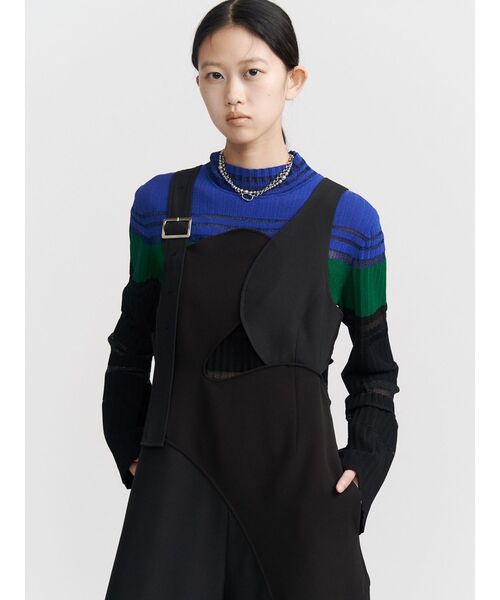 UN3D.（アンスリード）の「COLOR BLOCK PLEATS KNIT / カラーブロックプリーツニット（ニット/セーター・レディース・ブラック/ブルー/ターコイズブルー・36/38）」の4枚目の写真