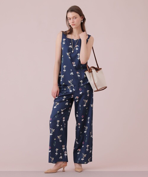 ANAYI(アナイ)の「淡水バロックパールイヤリング(イヤリング・レディース・オフホワイト・FREE)」の5枚目の写真