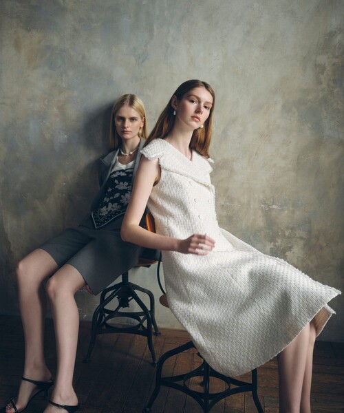 ANAYI(アナイ)の「淡水バロックパールイヤリング(イヤリング・レディース・オフホワイト・FREE)」の6枚目の写真