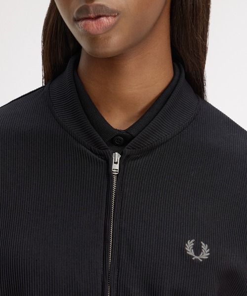 FRED PERRY(フレッドペリー)の「Rib Tricot Bomber Jacket/リブトリコットボンバージャケット(ブルゾン・レディース・ブラック・10)」の4枚目の写真