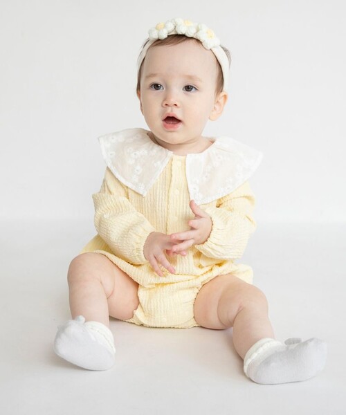 BRANSHES（ブランシェス）の「【お花シリーズ】襟付きカバーオール（その他ベビー用品・キッズ・イエロー/アイボリー・70/80）」の2枚目の写真