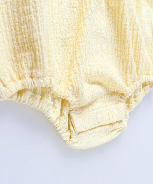 BRANSHES（ブランシェス）の「【お花シリーズ】襟付きカバーオール（その他ベビー用品・キッズ・イエロー/アイボリー・70/80）」の5枚目の写真