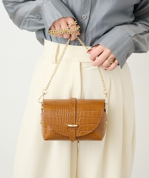 AULENTTI（オウレンティ）の「【AULENTTI】クロコ型押しレザーショルダーバッグ LB-85674-CO（ショルダーバッグ・レディース・グレイッシュベージュ/ブラック/キャメル/ベージュ・FREE）」の10枚目の写真