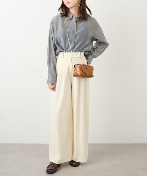 AULENTTI（オウレンティ）の「【AULENTTI】クロコ型押しレザーショルダーバッグ LB-85674-CO（ショルダーバッグ・レディース・グレイッシュベージュ/ブラック/キャメル/ベージュ・FREE）」の13枚目の写真