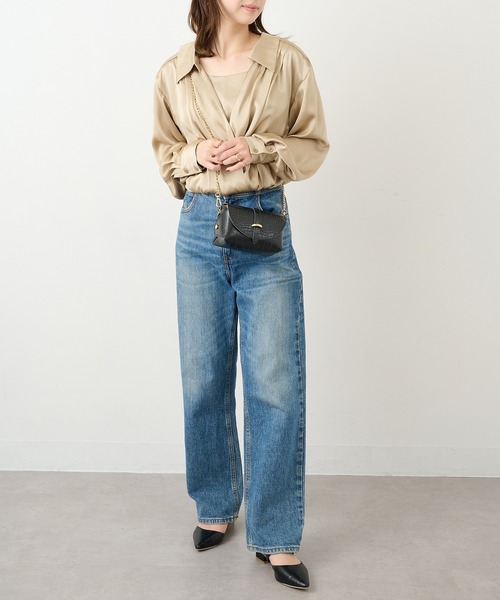 AULENTTI（オウレンティ）の「【AULENTTI】クロコ型押しレザーショルダーバッグ LB-85674-CO（ショルダーバッグ・レディース・グレイッシュベージュ/ブラック/キャメル/ベージュ・FREE）」の22枚目の写真