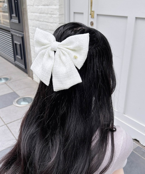 INGNI(イング)の「ツイードリボンバレッタ(その他ヘアアクセサリー・レディース・ブラック/アイボリー・ONE SIZE)」の4枚目の写真