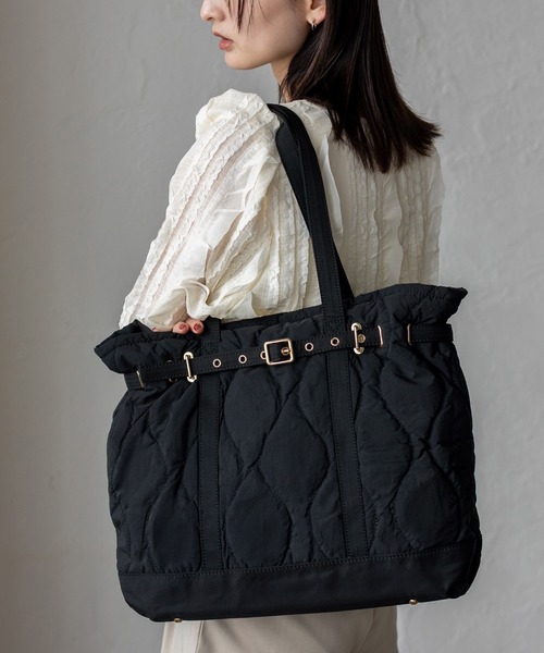 VitaFelice(ヴィータフェリーチェ)の「ベルトデザインキルティングトートバッグ(トートバッグ・レディース・グレー/ブラウン/ブラック・FREE)」の2枚目の写真