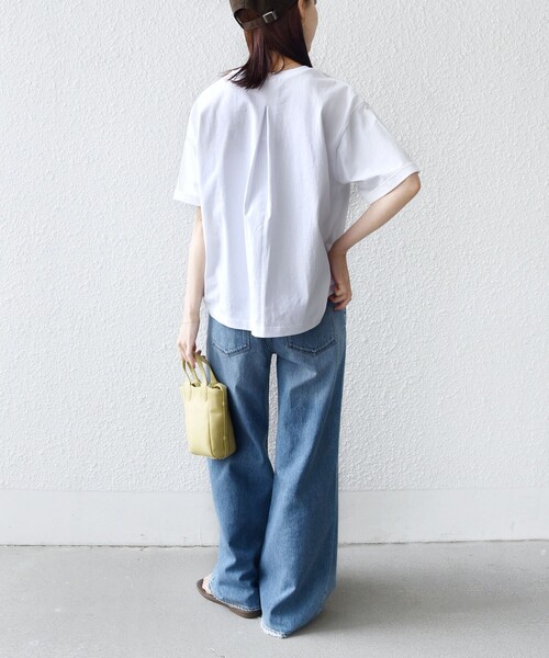 SHIPS(シップス)の「【WEB限定】バック タック ショート スリーブ ロゴ プリント TEE(Tシャツ/カットソー・レディース・チャコールグレー/ライトブルー/オフホワイト・ONE SIZE)」の10枚目の写真