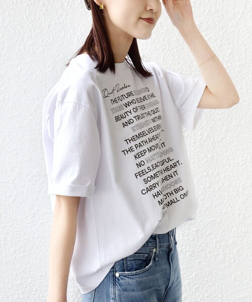 SHIPS(シップス)の「【WEB限定】バック タック ショート スリーブ ロゴ プリント TEE(Tシャツ/カットソー・レディース・チャコールグレー/ライトブルー/オフホワイト・ONE SIZE)」の13枚目の写真