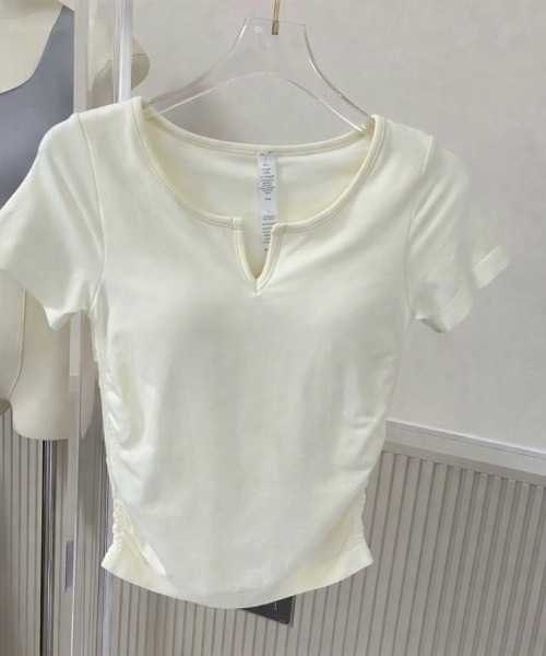 CLOTHY(クロシィ)の「【一枚でも安心して着られるカップ一体型】カップ付ヨガウェア(その他トップス・レディース・ピンク/オフホワイト/ブラック・FREE)」の12枚目の写真