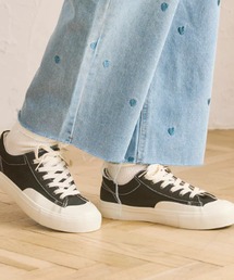 amr.（アムレ）の「キャンバススニーカー（スニーカー）」