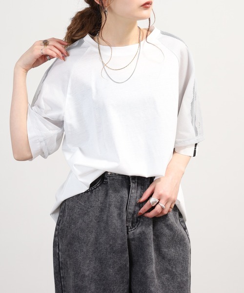 EGLANTINE(エグランティーヌ)の「EGLANTINE チュール使い半袖ラインカットソー(Tシャツ/カットソー・レディース・ネイビー/ブラック/オフホワイト・40)」の6枚目の写真