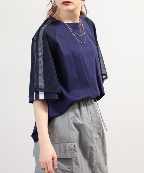 EGLANTINE(エグランティーヌ)の「EGLANTINE チュール使い半袖ラインカットソー(Tシャツ/カットソー・レディース・ネイビー/ブラック/オフホワイト・40)」の20枚目の写真