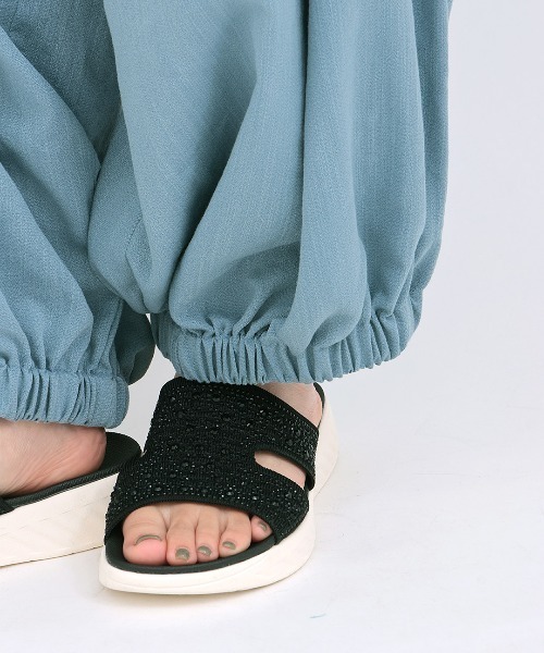 チチカカ（チチカカ）の「Orale! サルエル風サロペットパンツ（サロペット/オーバーオール・レディース・ブラック/カーキ/ライトブルー・FREE）」の18枚目の写真