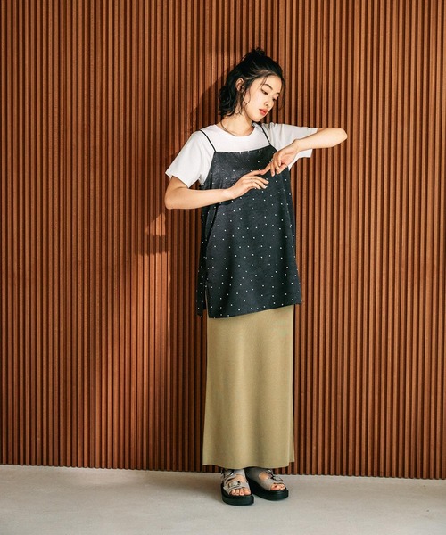 LEPSIM(レプシィム)の「皺サテンスクエアキャミ 664765(キャミソール・レディース・アイボリー/ブラウン/ドット・FREE)」の21枚目の写真