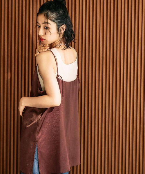 LEPSIM(レプシィム)の「皺サテンスクエアキャミ 664765(キャミソール・レディース・アイボリー/ブラウン/ドット・FREE)」の16枚目の写真