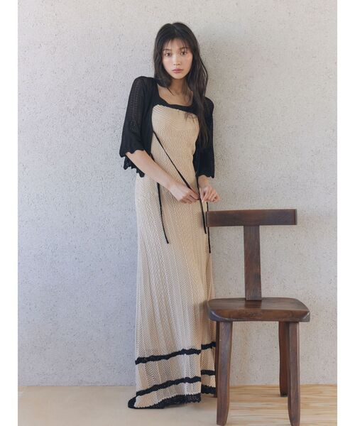 LAGUNAMOON（ラグナムーン）の「ノースリレースニットワンピース（ワンピース・レディース・ベージュ/レッド・SMALL/MEDIUM）」の3枚目の写真