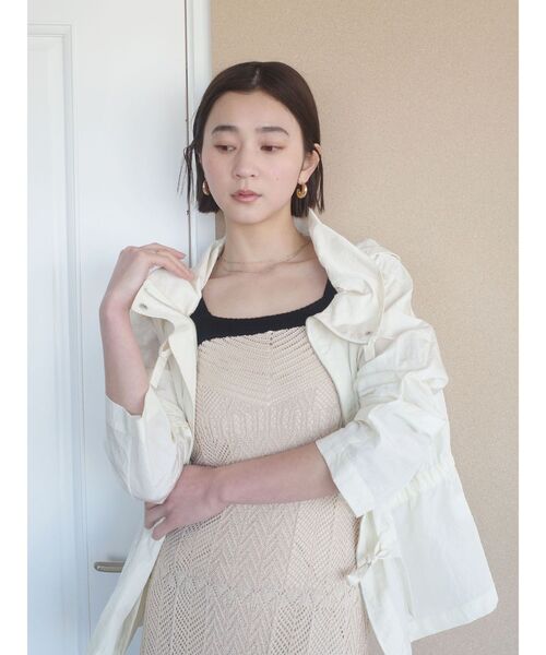 LAGUNAMOON（ラグナムーン）の「ノースリレースニットワンピース（ワンピース・レディース・ベージュ/レッド・SMALL/MEDIUM）」の13枚目の写真