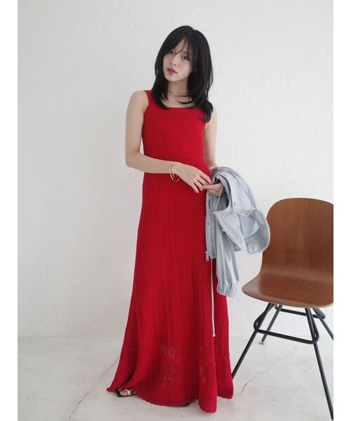 LAGUNAMOON（ラグナムーン）の「ノースリレースニットワンピース（ワンピース・レディース・ベージュ/レッド・SMALL/MEDIUM）」の21枚目の写真