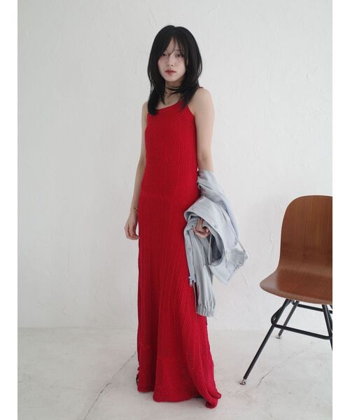 LAGUNAMOON（ラグナムーン）の「ノースリレースニットワンピース（ワンピース・レディース・ベージュ/レッド・SMALL/MEDIUM）」の22枚目の写真