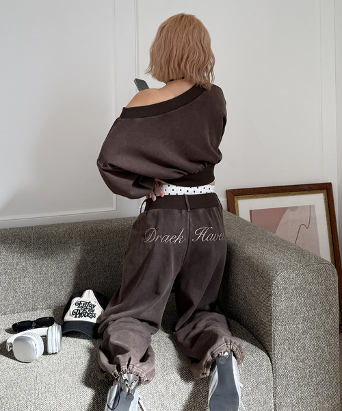 SPIRALGIRL（スパイラルガール）の「ウエストデザインバックロゴ刺しゅうパンツ（スウェットパンツ・レディース・ブラウン/グレー/ブラック・FREE）」の10枚目の写真