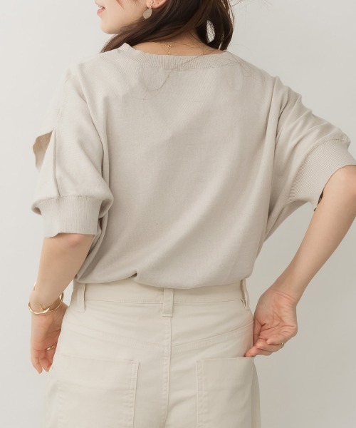 aity（アイティ）の「M-5L カットアウトラウンドネック5分袖 サマーニット（ニット/セーター・レディース・杢グレー/オフホワイト/ライトグレー/ブラック/グレイッシュベージュ・M～Ｌ/4L～5L/LL～3L）」の19枚目の写真