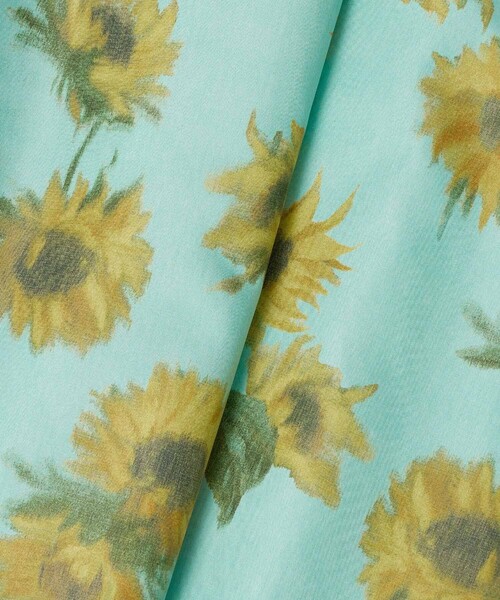 LOULOU WILLOUGHBY（ルルウィルビー）の「WEB 一部店舗限定【LOULOU WILLOUGHBY】サンフラワープリントギャザースカート（スカート・レディース・ブラック系その他/グリーン系その他・1/2）」の7枚目の写真