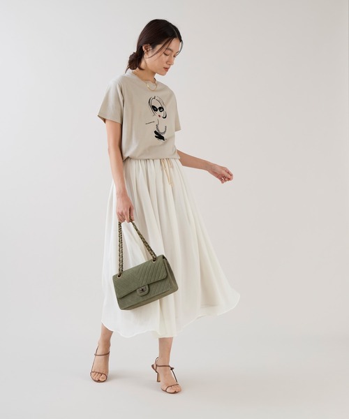 marmors（マルモア）の「【marmors】ネックレスイラストTシャツ（Tシャツ/カットソー・レディース・ベージュ/ホワイト・36）」の3枚目の写真