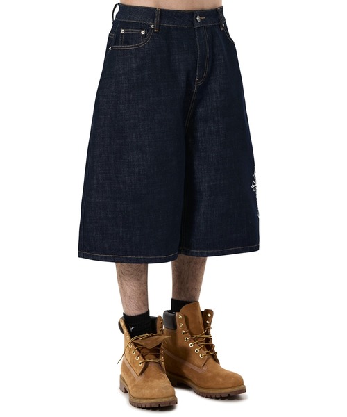 OY（オーワイ）の「『OY/オーワイ』STUD CROSS WIDE SHORTS /スタッズクロスワイドショートパンツ（デニムパンツ・メンズ・インディゴブルー・L/M/S）」の4枚目の写真