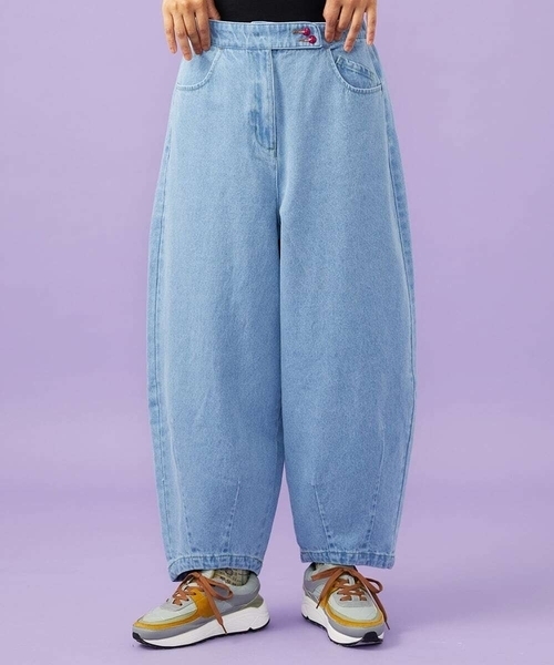 Jocomomola（ホコモモラ）の「Superposicion カーブシルエットデニムパンツ（デニムパンツ・レディース・ネイビー/ダークインディゴブルー・42/40）」の11枚目の写真
