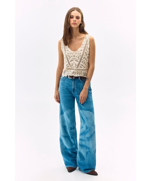 Guess(ゲス)の「OCTAVIA Tank Sweater タンクトップ(タンクトップ・レディース・クリーム/ブラック・SMALL/X-SMALL/LARGE/MEDIUM)」の17枚目の写真