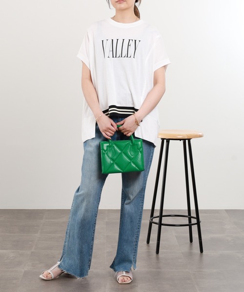 EGLANTINE(エグランティーヌ)の「EGLANTINE ドルマンスリーブロゴカットソー 半袖(Tシャツ/カットソー・レディース・グレイッシュベージュ/オフホワイト/チャコールグレー・38)」の18枚目の写真