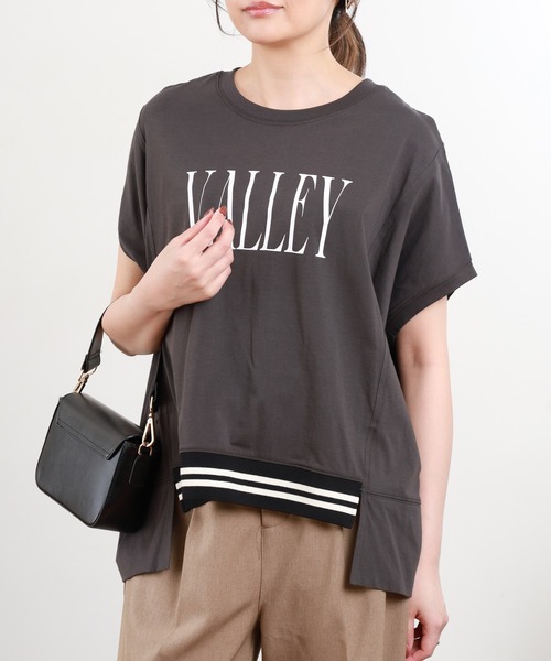 EGLANTINE(エグランティーヌ)の「EGLANTINE ドルマンスリーブロゴカットソー 半袖(Tシャツ/カットソー・レディース・グレイッシュベージュ/オフホワイト/チャコールグレー・38)」の22枚目の写真