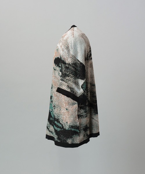 MAISON SPECIAL(メゾンスペシャル)の「《UNISEX》Abstract Jacquard Prime-Over Knit T-shirt/アブストラクトジャガードプライムオーバーニットTシャツ【MAISON SPECIAL/メゾンスペシャル】(Tシャツ/カットソー・メンズ・ブルー/ブラック/ベージュ・0/1/2)」の9枚目の写真